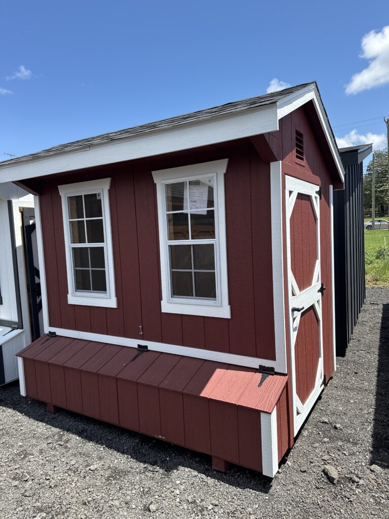 6x8 ChickenCoop-Red&White-LB25001-Leesburg